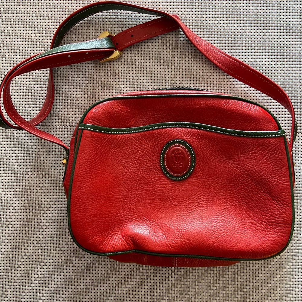 Vintage Lladro bag in excellent condition!